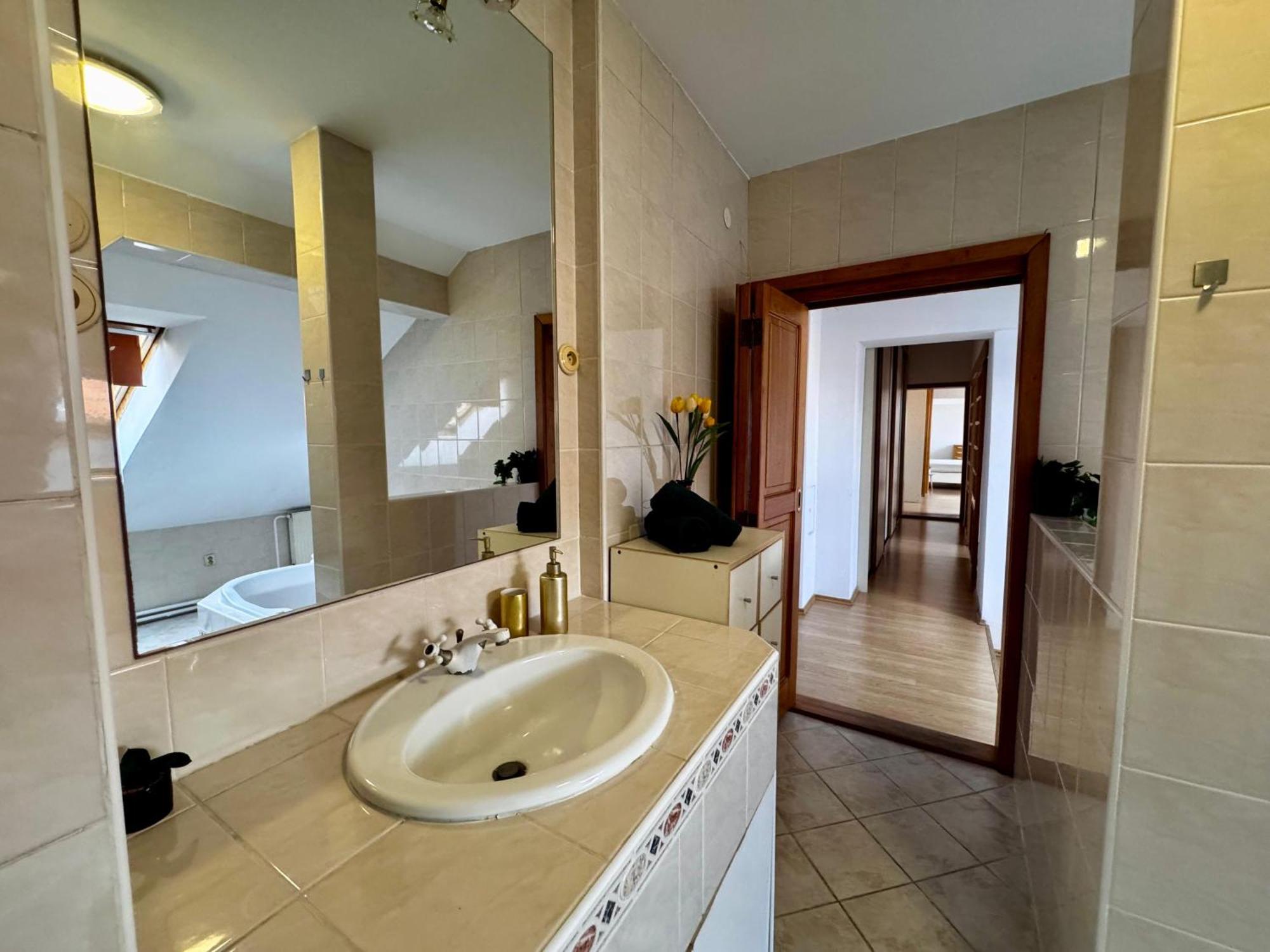 120 M2 Apartment In The Centre Of The Old Town Bratislava Exteriér fotografie